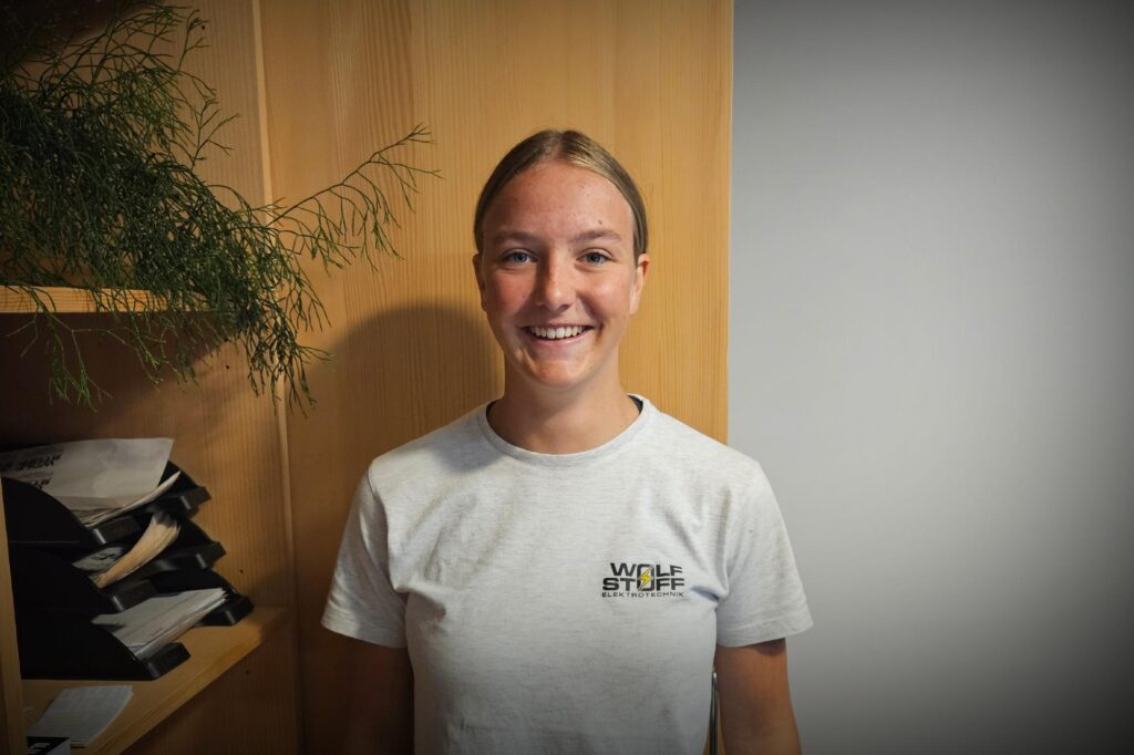 Hannah Wohlgenannt, Elektronikerin